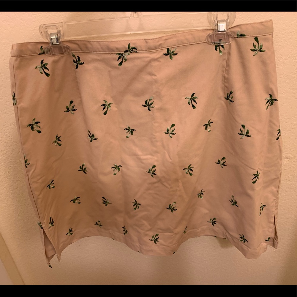 Pink skort with palm trees